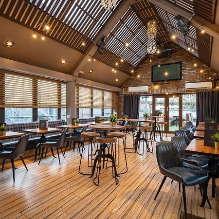 Siberia Bar & Hotel أبردين المظهر الخارجي الصورة